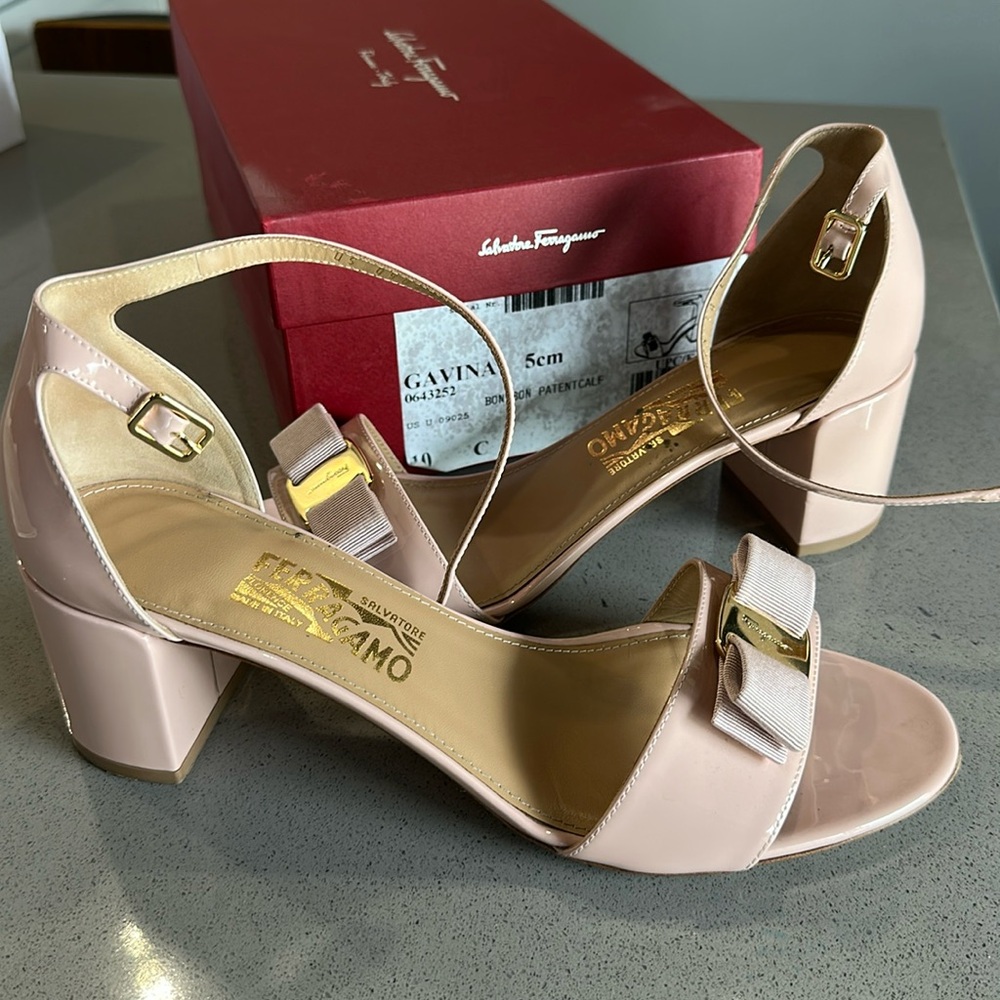 Salvatore Ferragamo Gavina 5CM